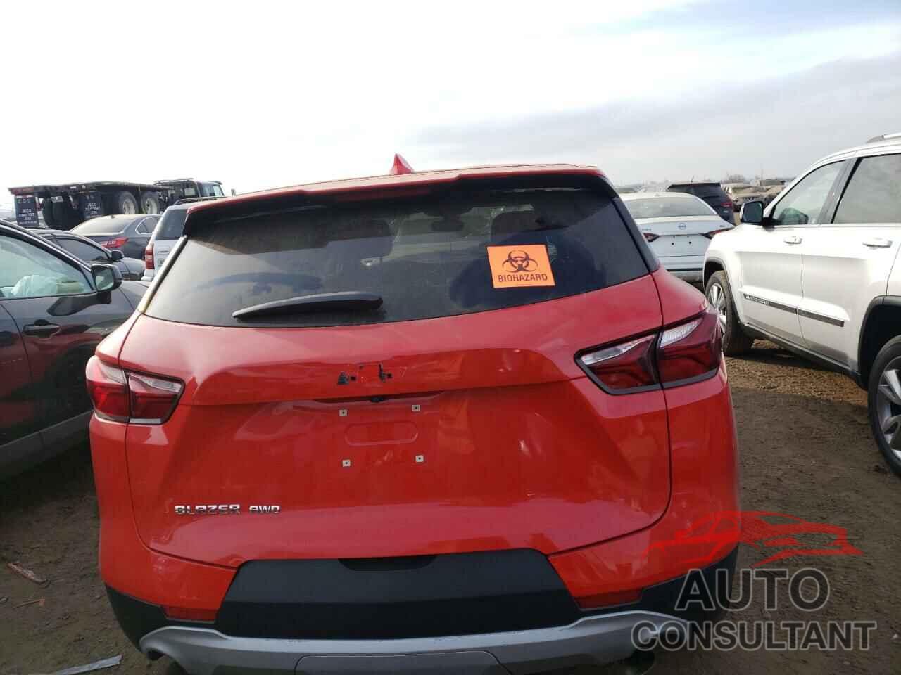 CHEVROLET BLAZER 2021 - 3GNKBHRS8MS505277