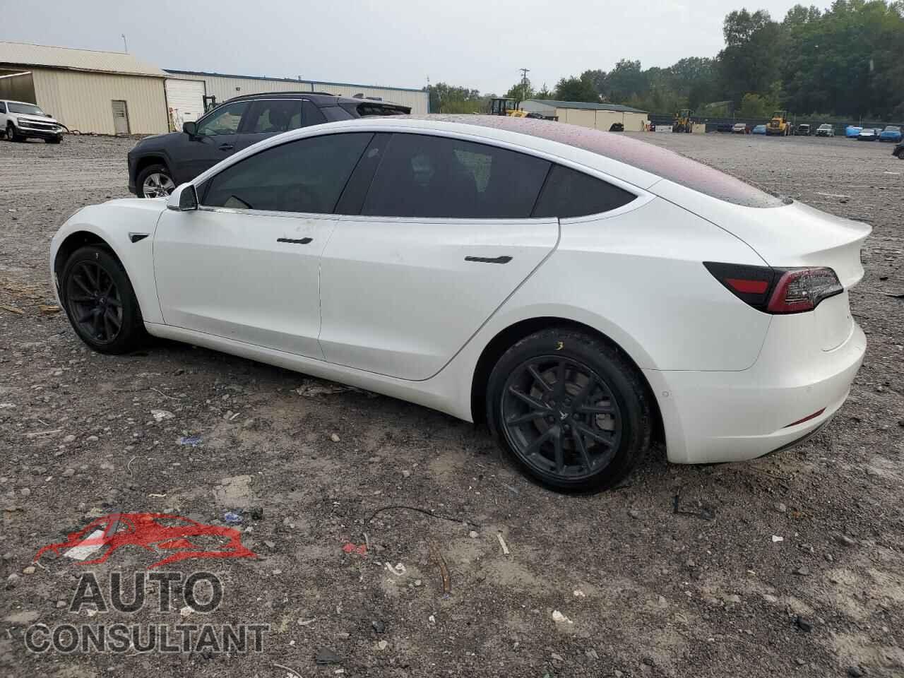 TESLA MODEL 3 2018 - 5YJ3E1EA4JF010684