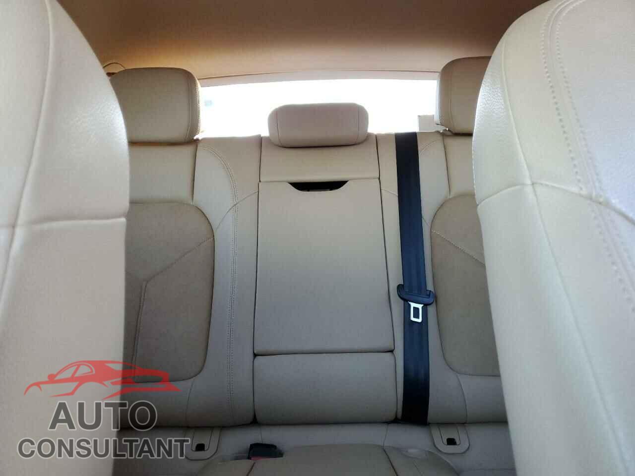 PORSCHE MACAN 2015 - WP1AB2A55FLB52155