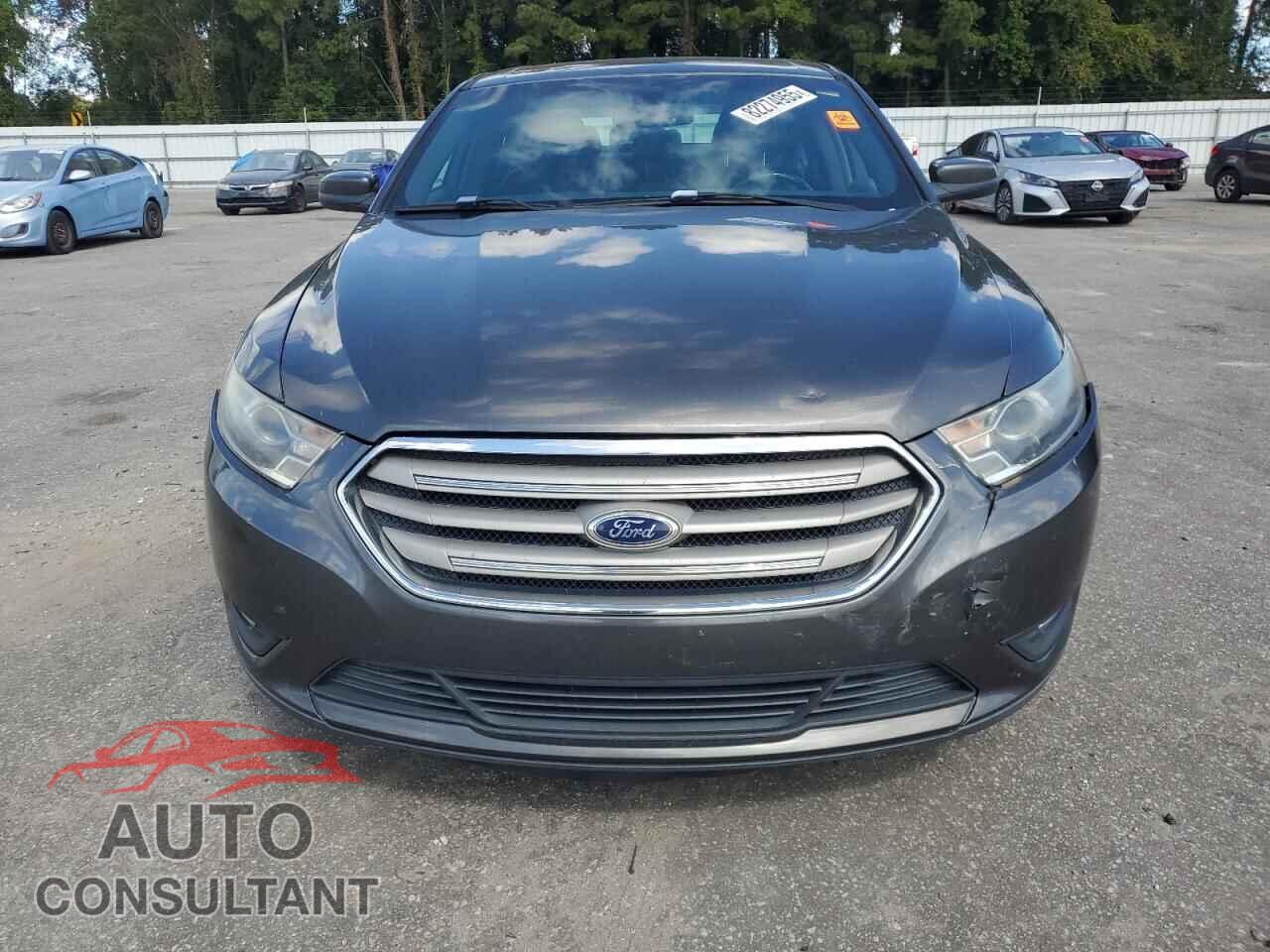 FORD TAURUS 2015 - 1FAHP2E85FG189596