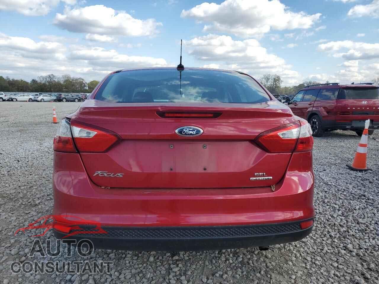FORD FOCUS 2012 - 1FAHP3H23CL475074
