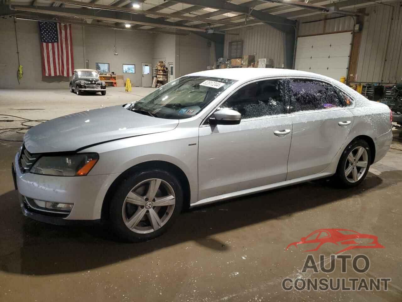 VOLKSWAGEN PASSAT 2015 - 1VWAT7A32FC104846