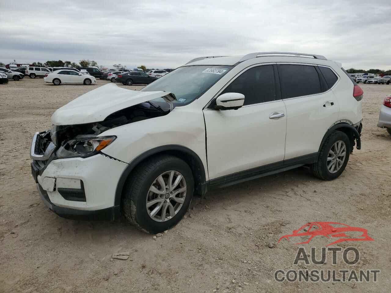NISSAN ROGUE 2017 - KNMAT2MTXHP578024