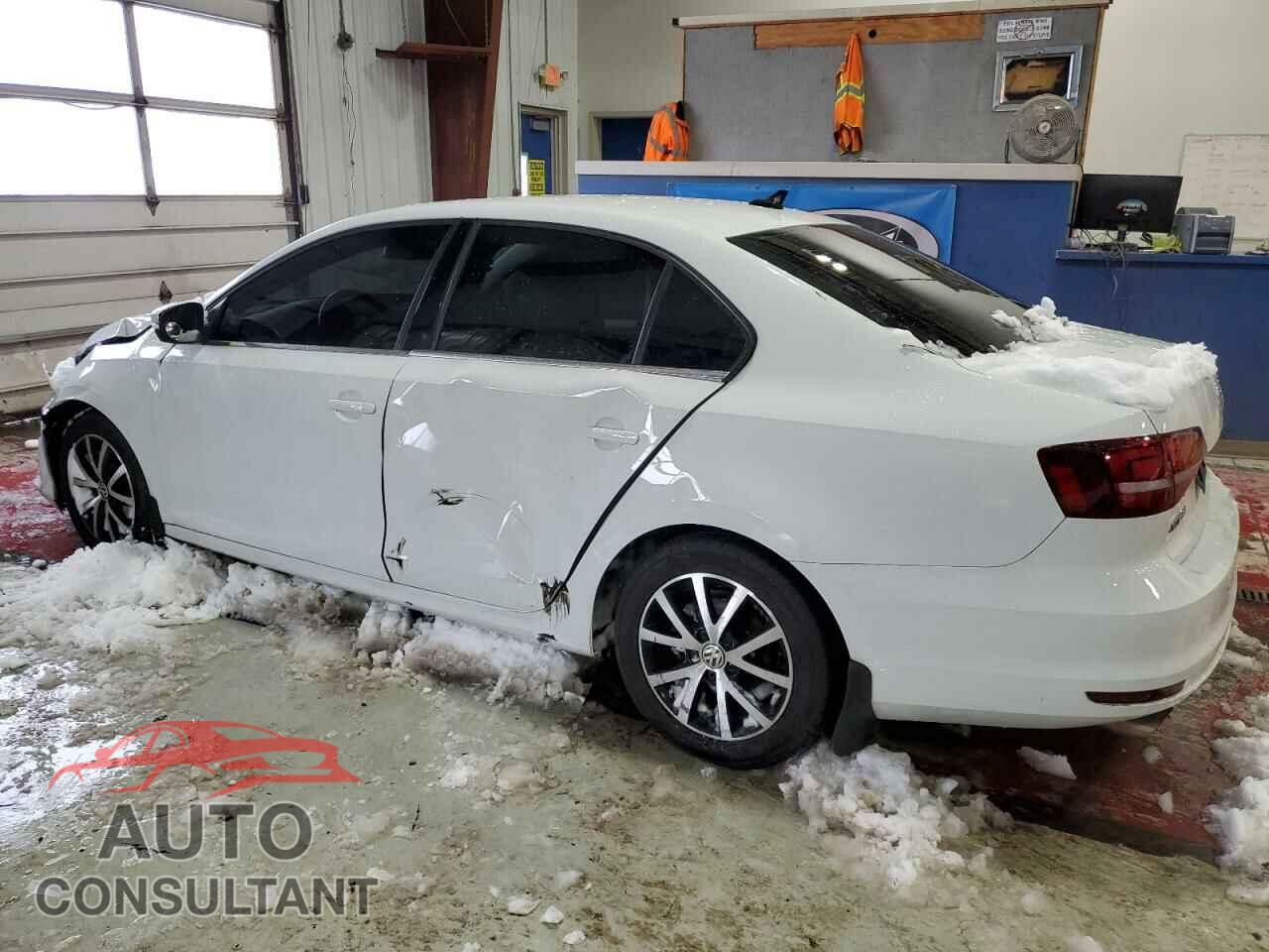 VOLKSWAGEN JETTA 2017 - 3VWDB7AJ2HM204123