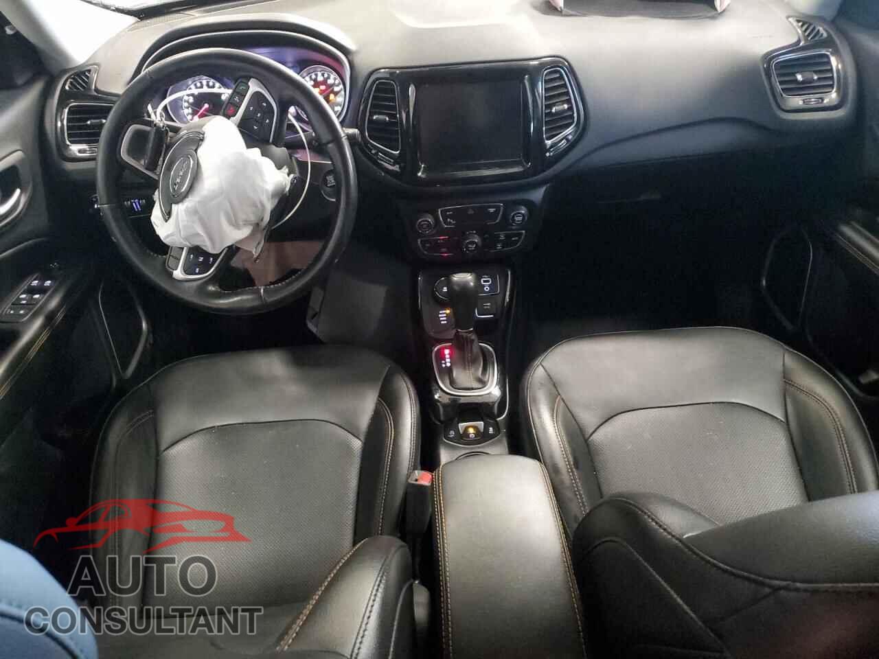 JEEP COMPASS 2020 - 3C4NJDCBXLT141995