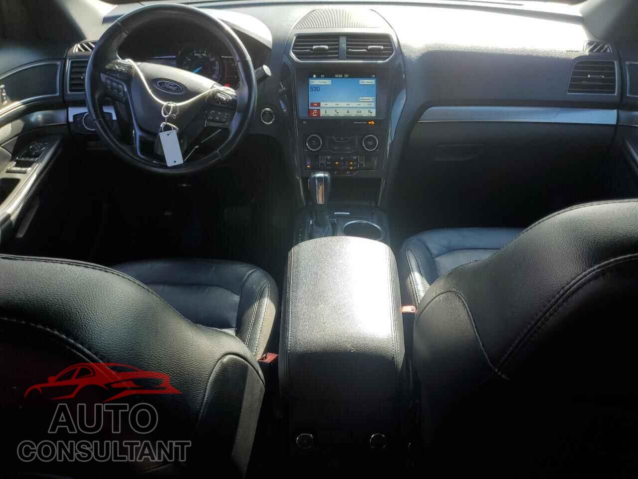 FORD EXPLORER 2018 - 1FM5K7D87JGB74791
