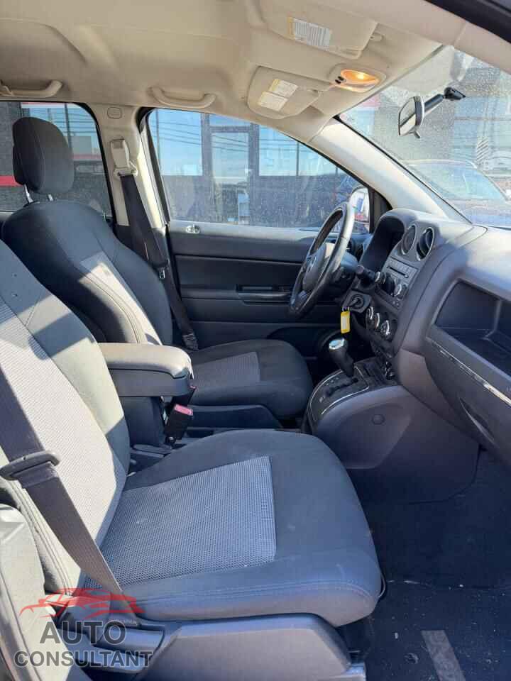 JEEP COMPASS 2012 - 1C4NJCAB7CD672705