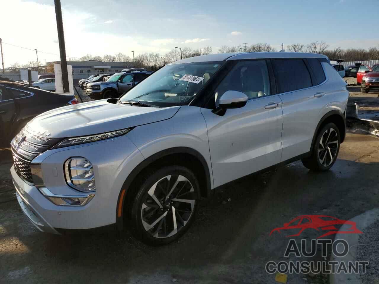 MITSUBISHI OUTLANDER 2022 - JA4J4UA87NZ064067