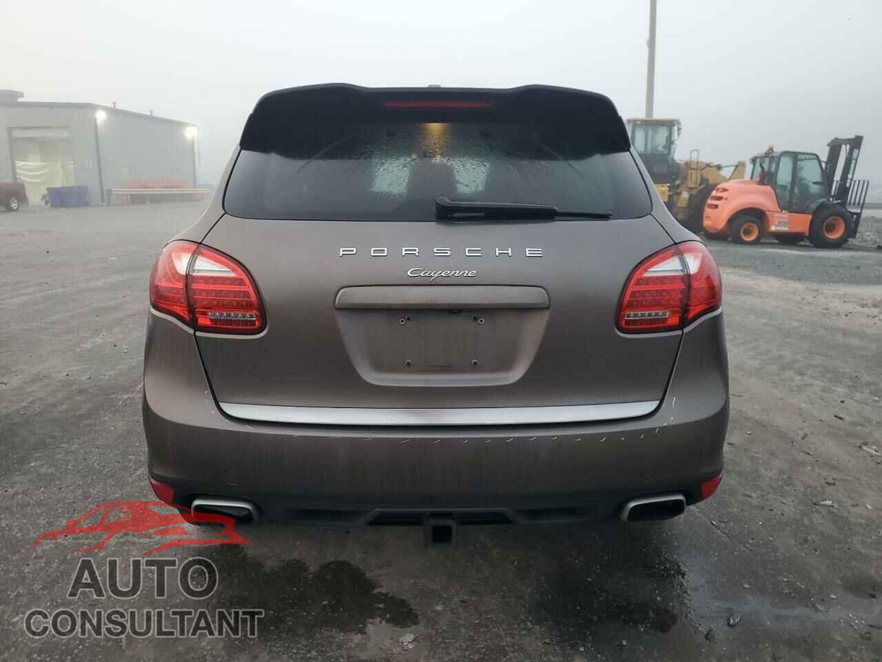 PORSCHE CAYENNE 2013 - WP1AA2A21DLA03845