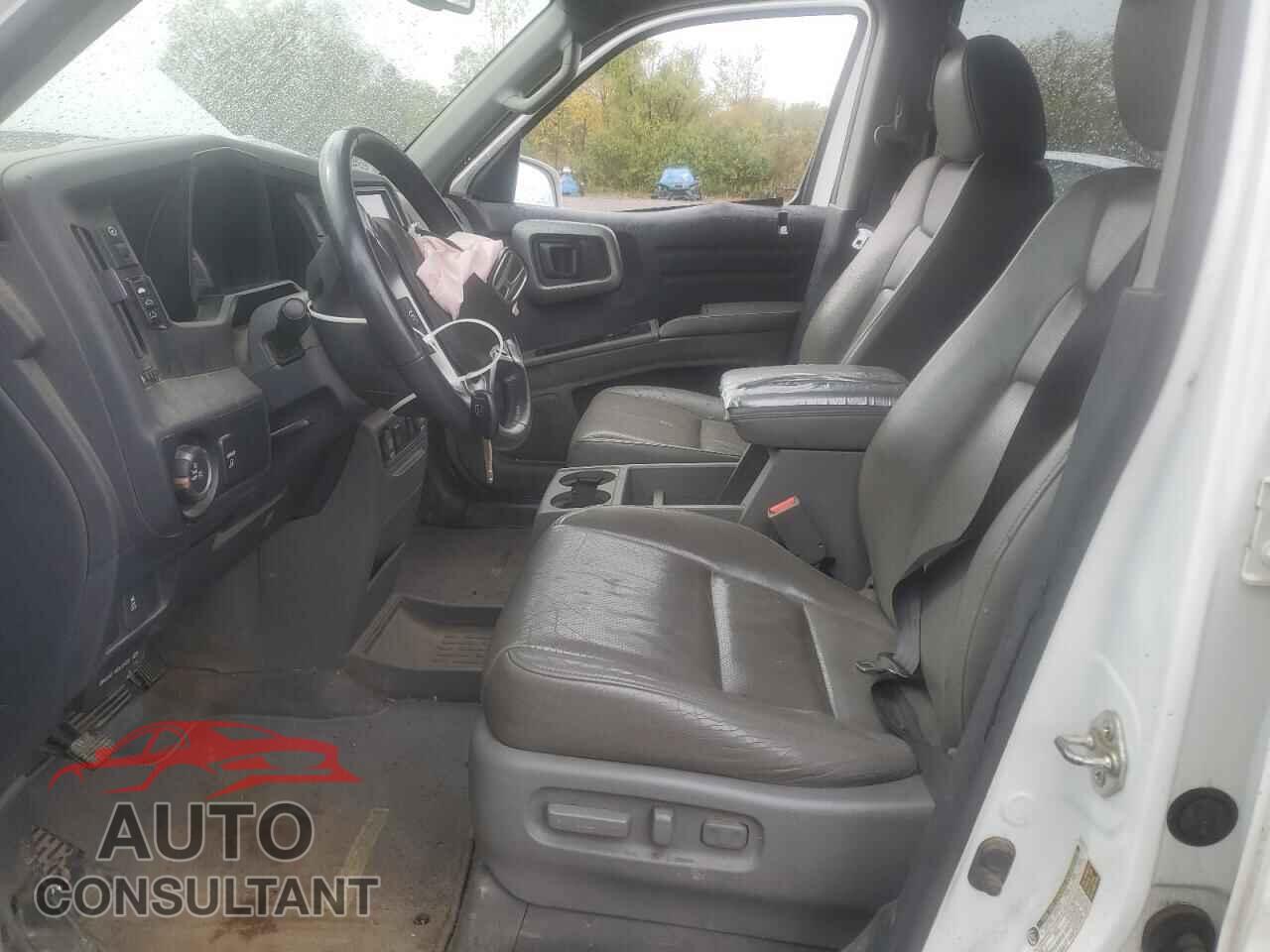 HONDA RIDGELINE 2014 - 5FPYK1F56EB004351