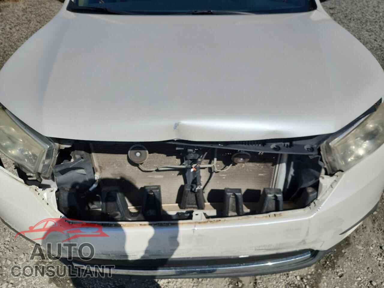 TOYOTA HIGHLANDER 2013 - 5TDDK3EH8DS251038