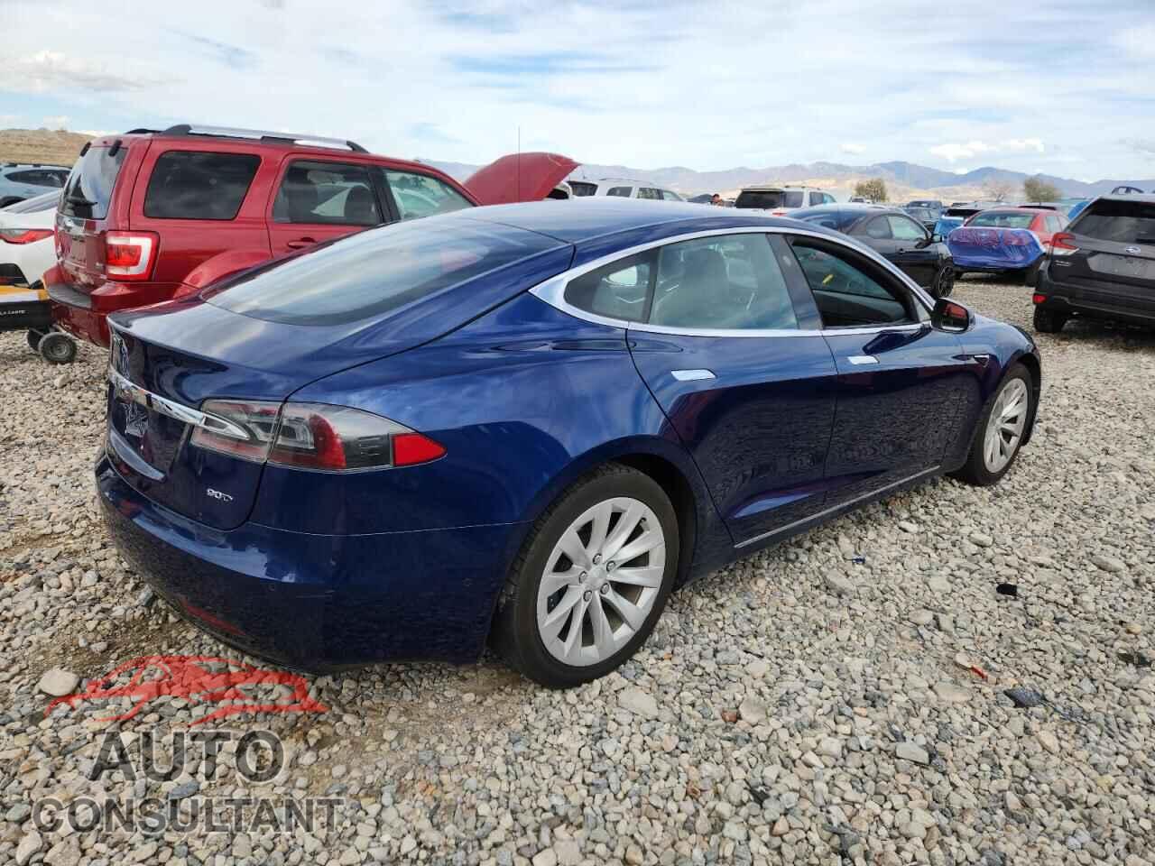 TESLA MODEL S 2017 - 5YJSA1E26HF198439