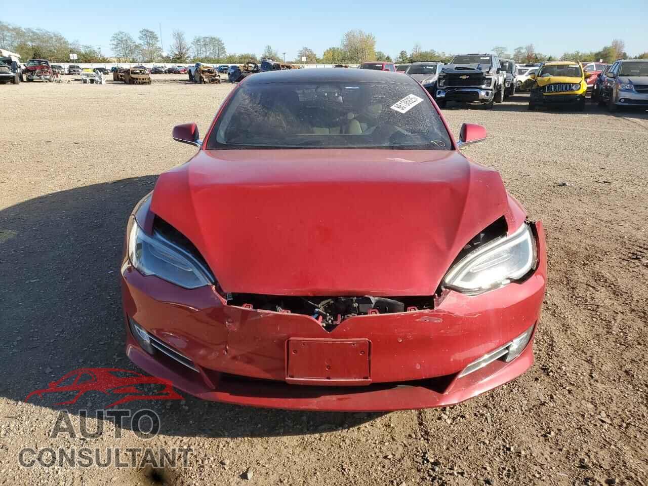 TESLA MODEL S 2017 - 5YJSA1E17HF185660