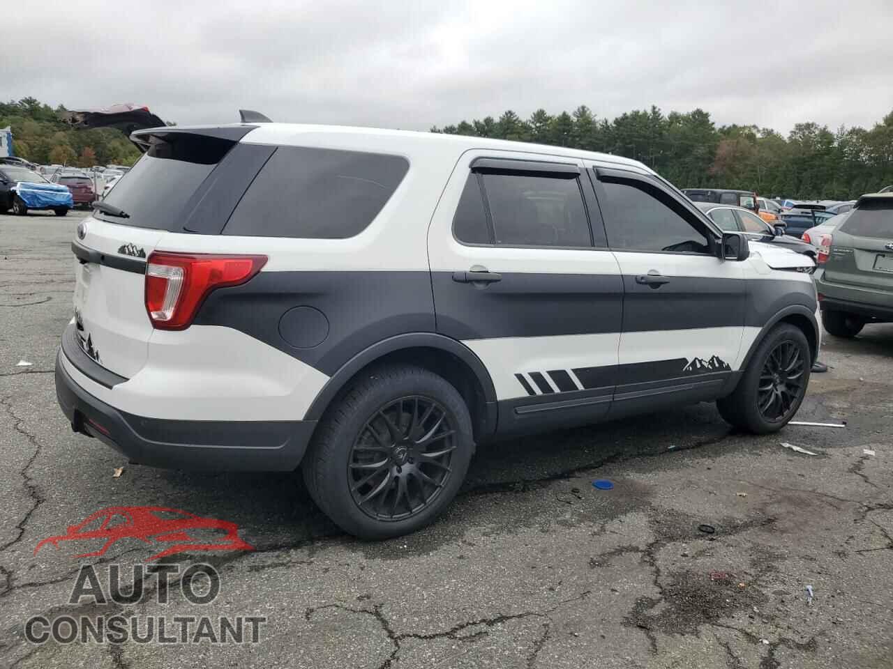 FORD EXPLORER 2018 - 1FM5K8AR2JGA89957