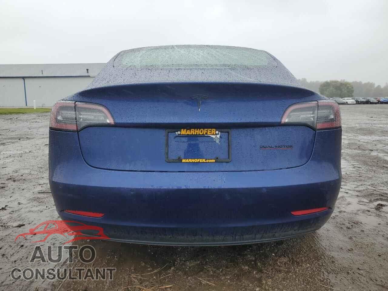TESLA MODEL 3 2018 - 5YJ3E1EA5JF076421