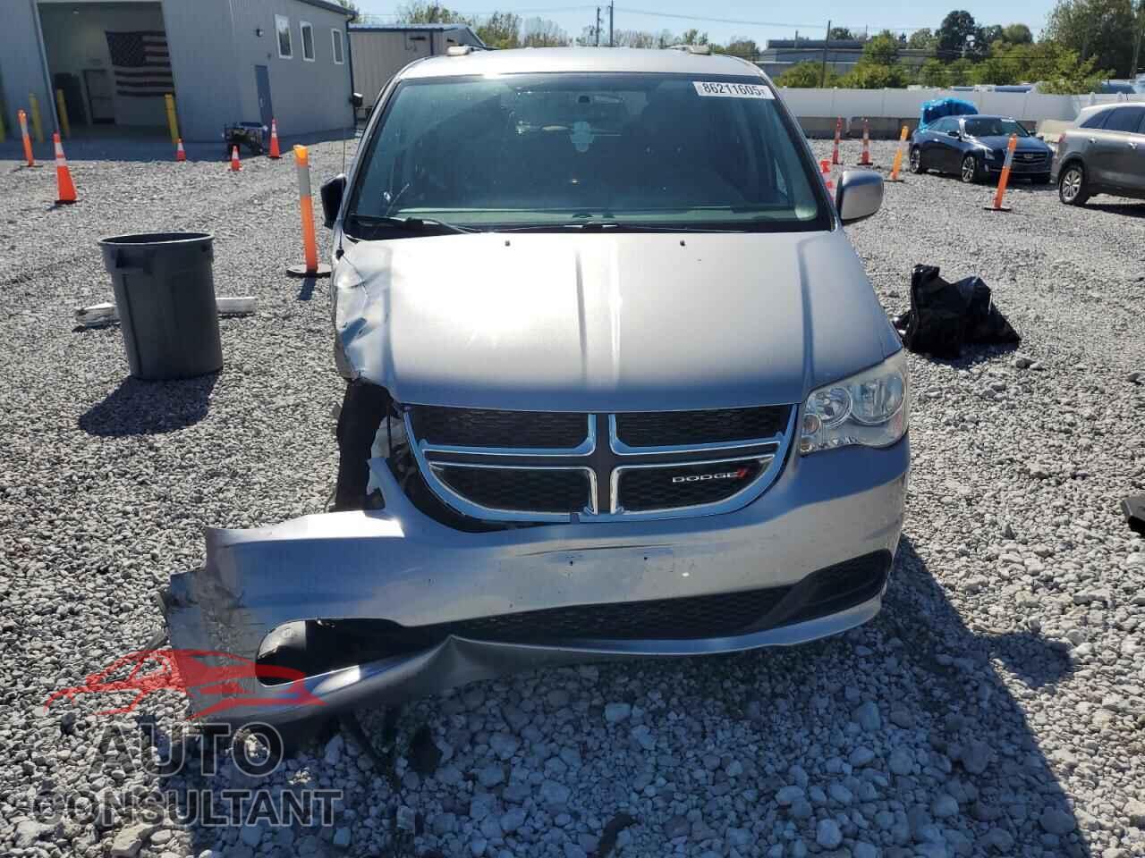 DODGE CARAVAN 2013 - 2C4RDGCG4DR695057