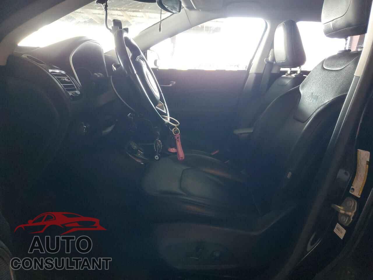 JEEP COMPASS 2020 - 3C4NJDCB0LT185374