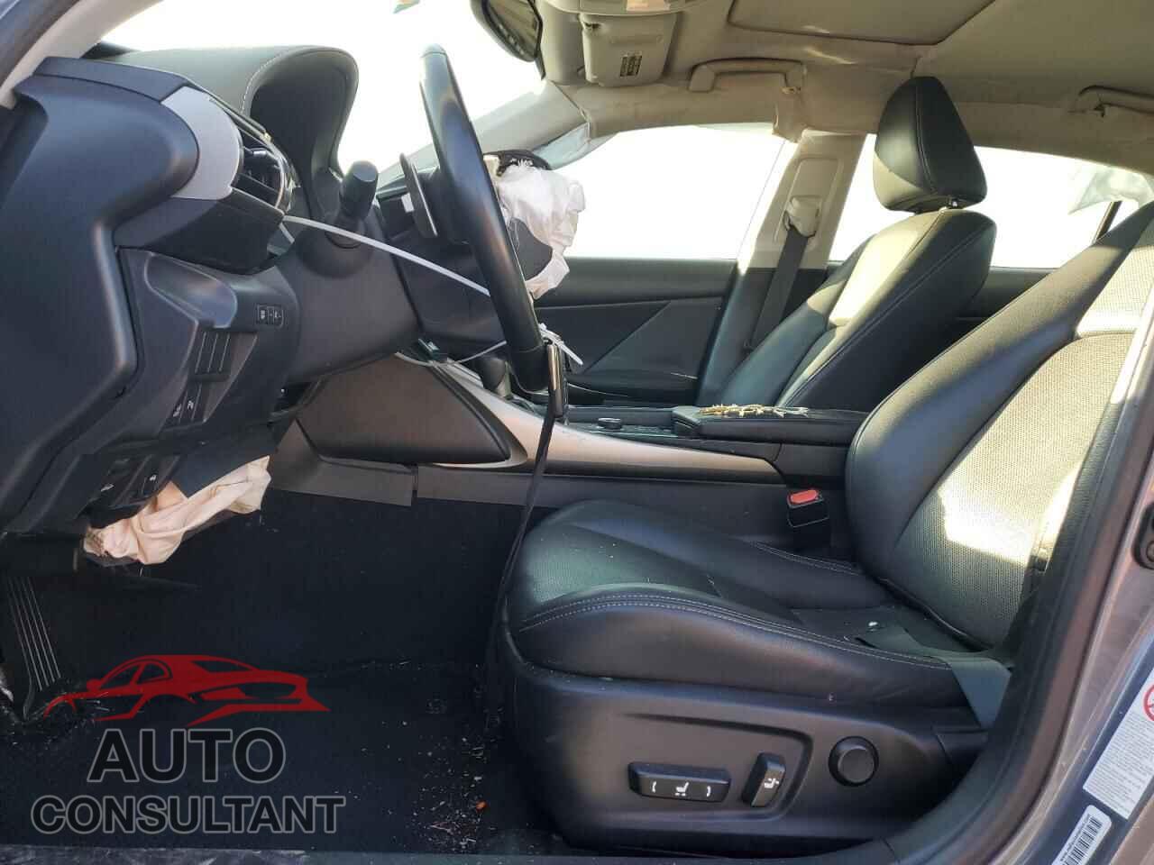 LEXUS IS 2014 - JTHBF1D24E5004375