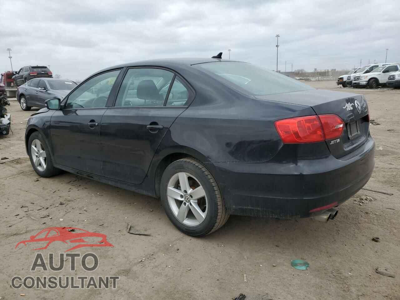 VOLKSWAGEN JETTA 2011 - 3VWLL7AJ1BM066655