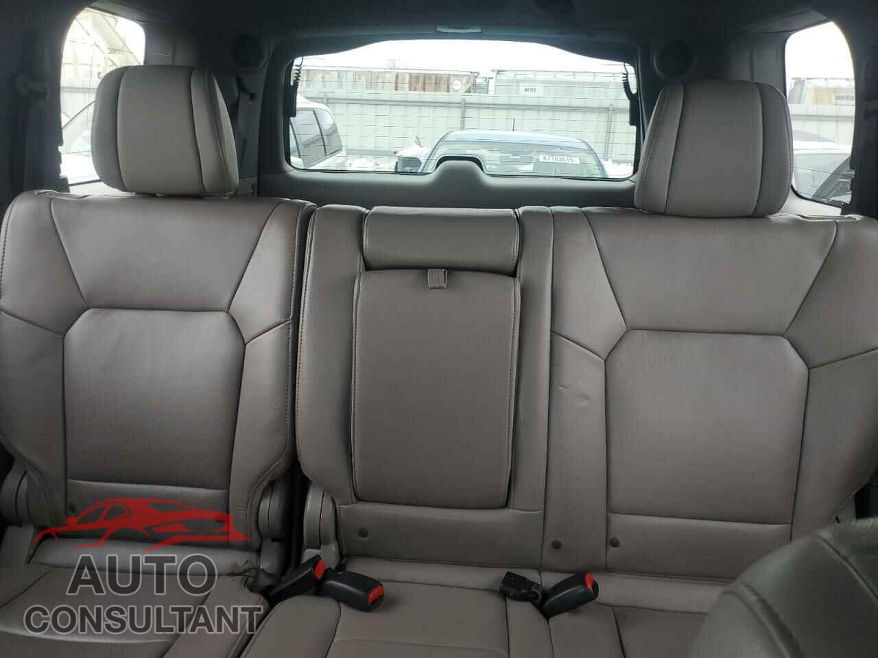 HONDA PILOT 2012 - 5FNYF3H92CB009181