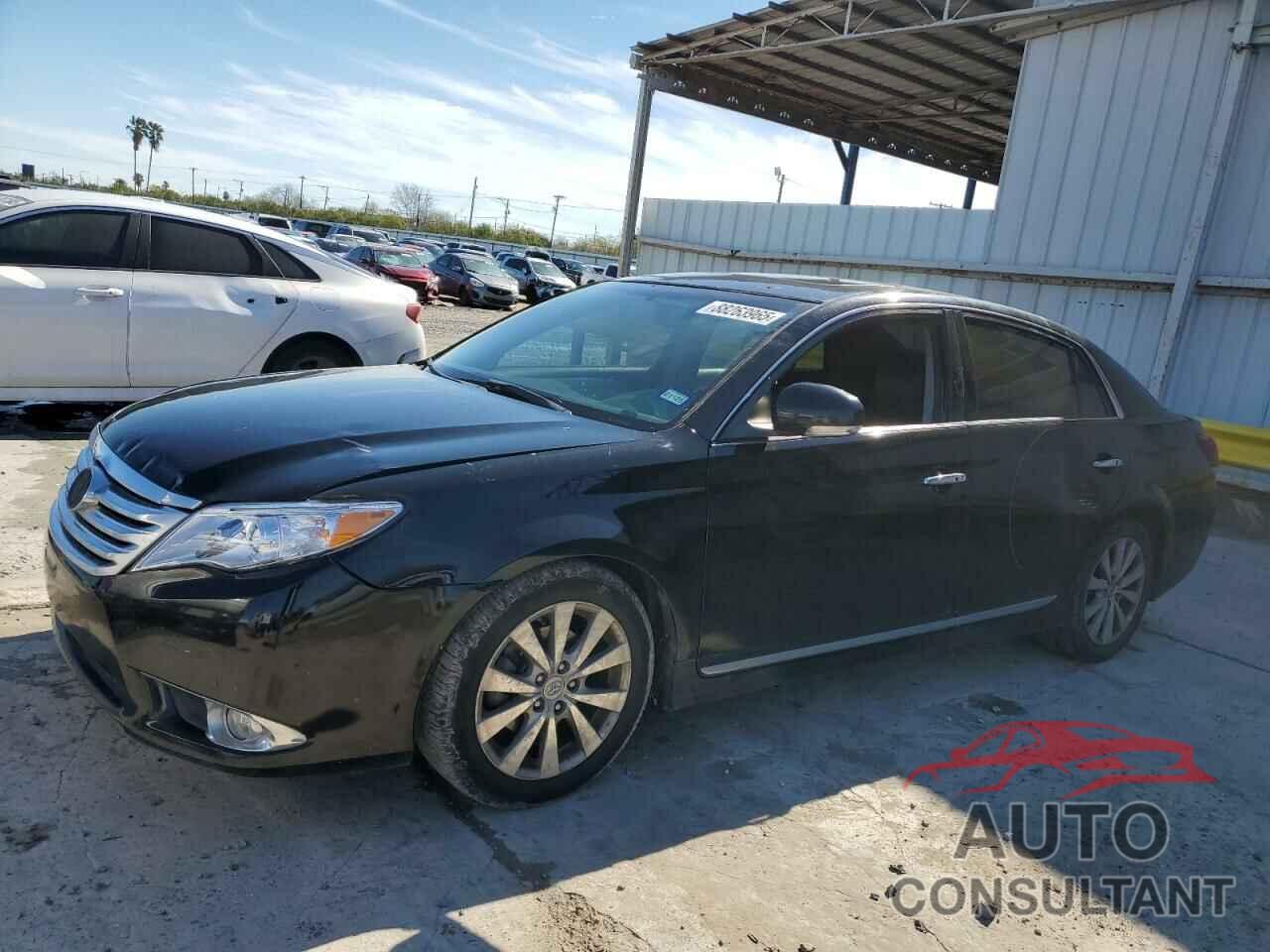 TOYOTA AVALON 2011 - 4T1BK3DB9BU428754