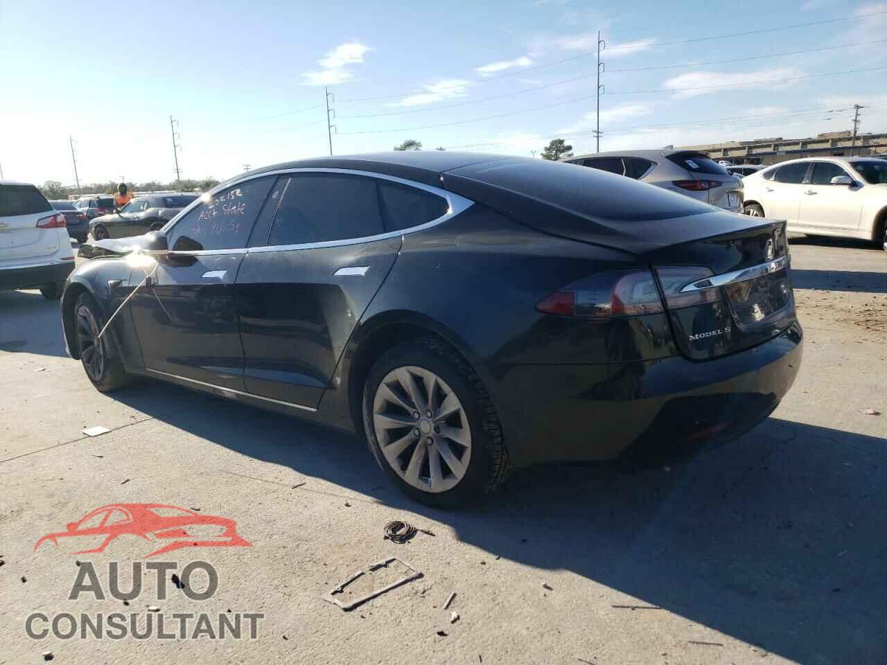 TESLA MODEL S 2017 - 5YJSA1E24HF232152