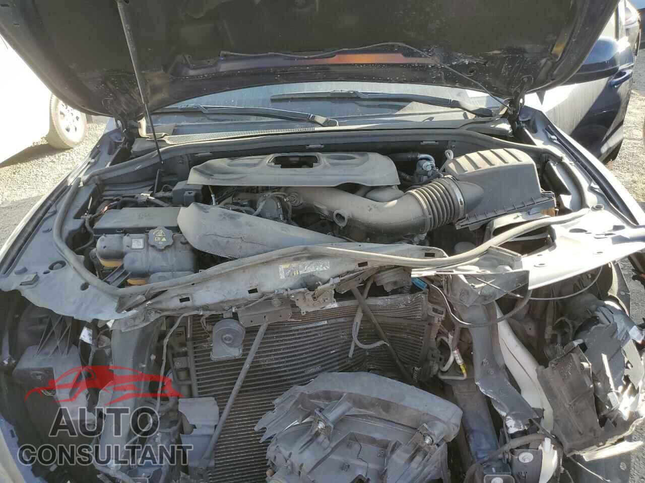 DODGE DURANGO 2018 - 1C4RDJAG2JC366538