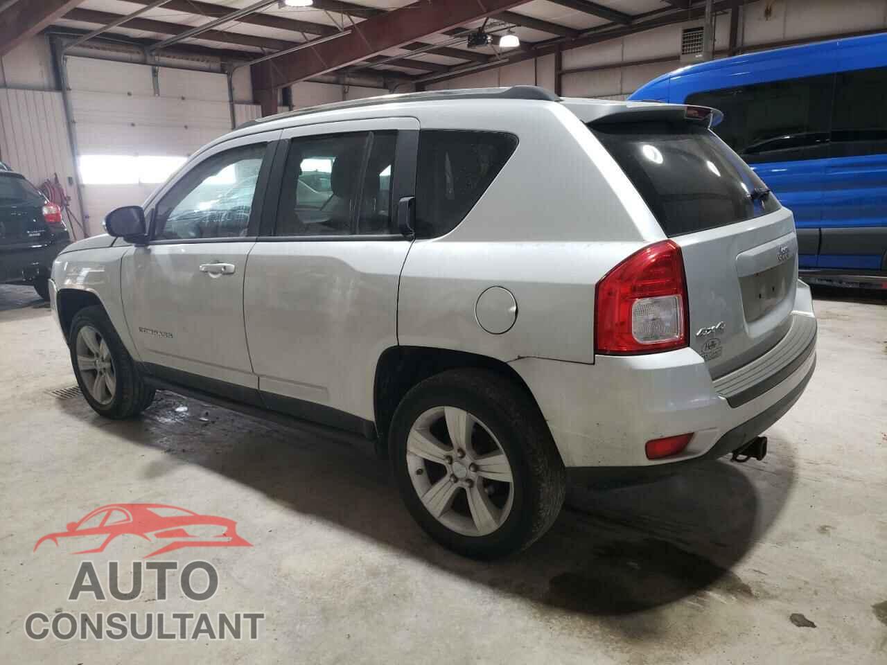 JEEP COMPASS 2011 - 1J4NF1FB4BD215552