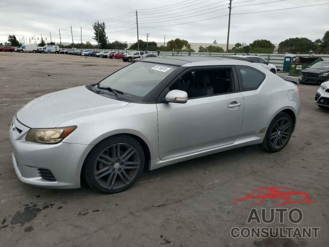 TOYOTA SCION 2012 - JTKJF5C74C3026525