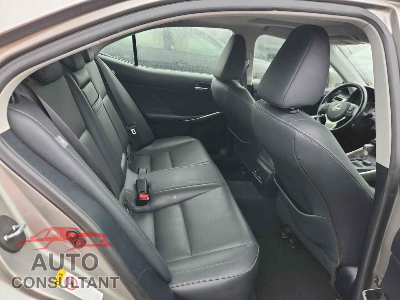 LEXUS IS 2015 - JTHCF1D21F5025965