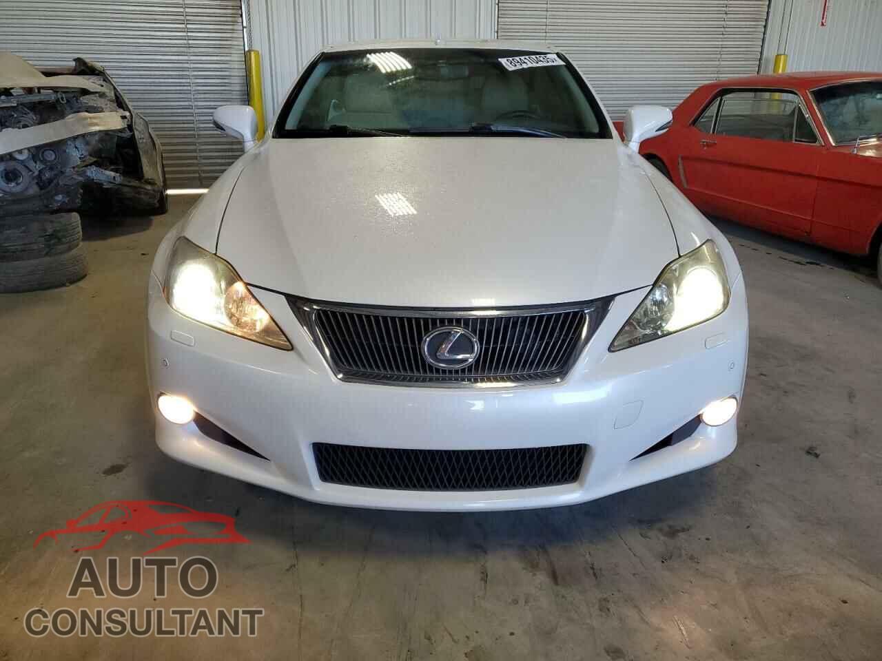 LEXUS IS 2010 - JTHFE2C25A2503905