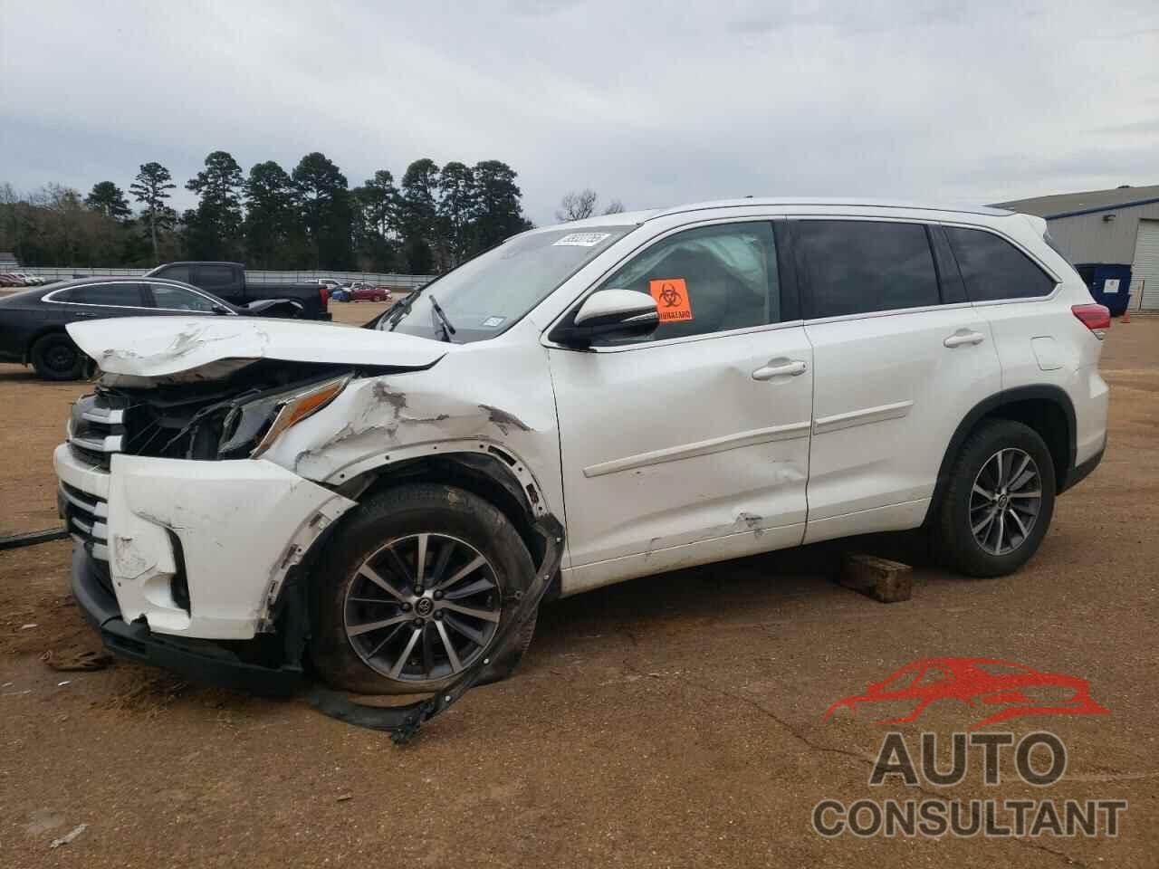 TOYOTA HIGHLANDER 2017 - 5TDKZRFH6HS201894