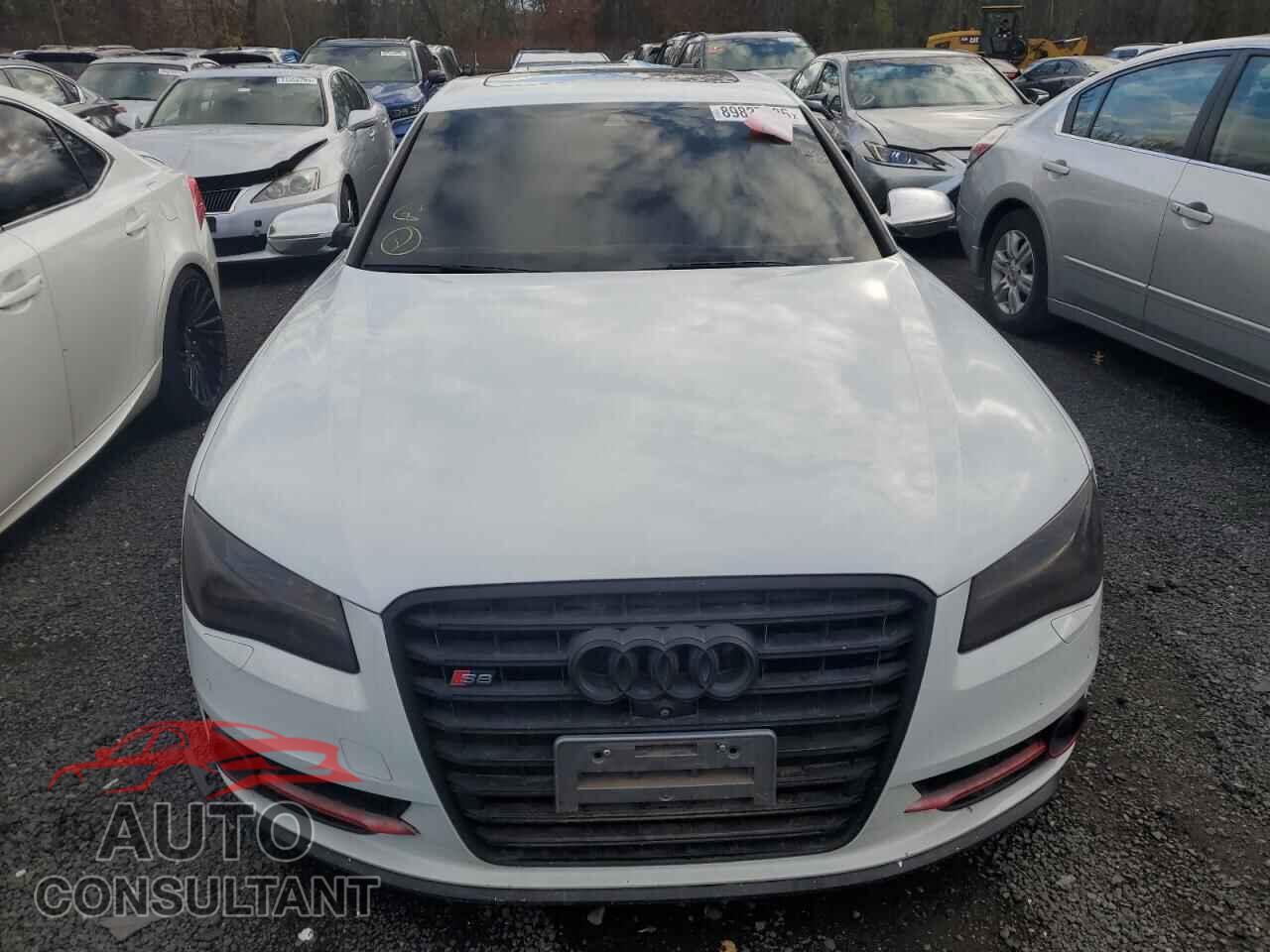 AUDI S8 2013 - WAUD2AFD7DN030503