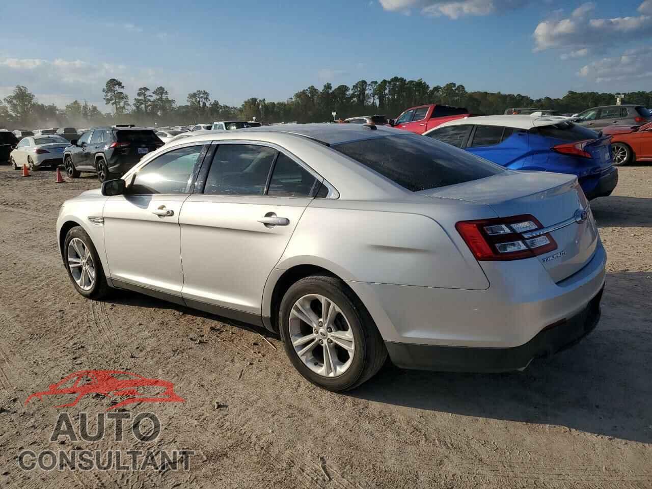 FORD TAURUS 2017 - 1FAHP2D80HG123347