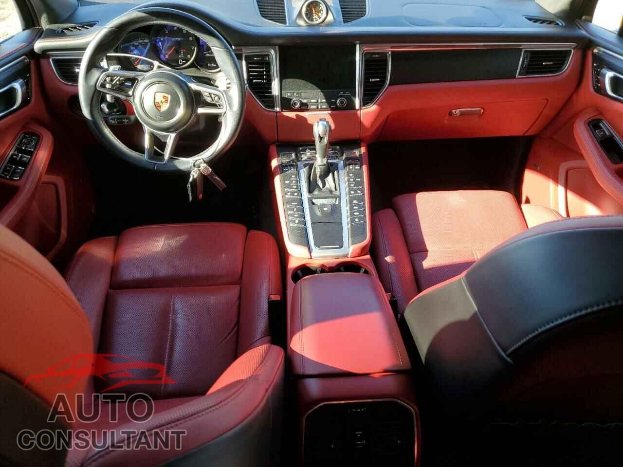 PORSCHE MACAN 2017 - WP1AG2A56HLB53948