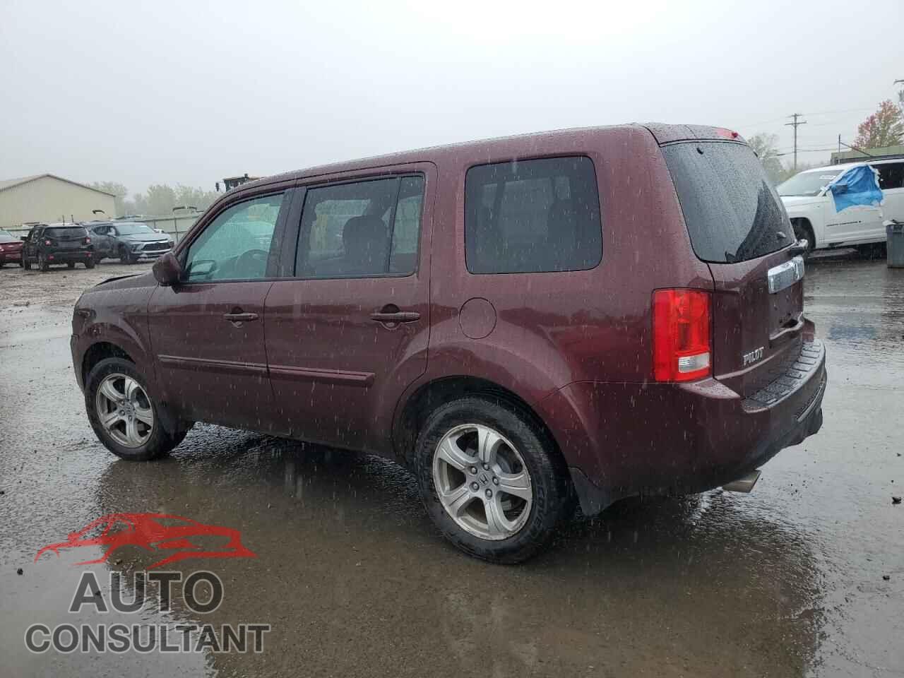 HONDA PILOT 2013 - 5FNYF4H55DB083280