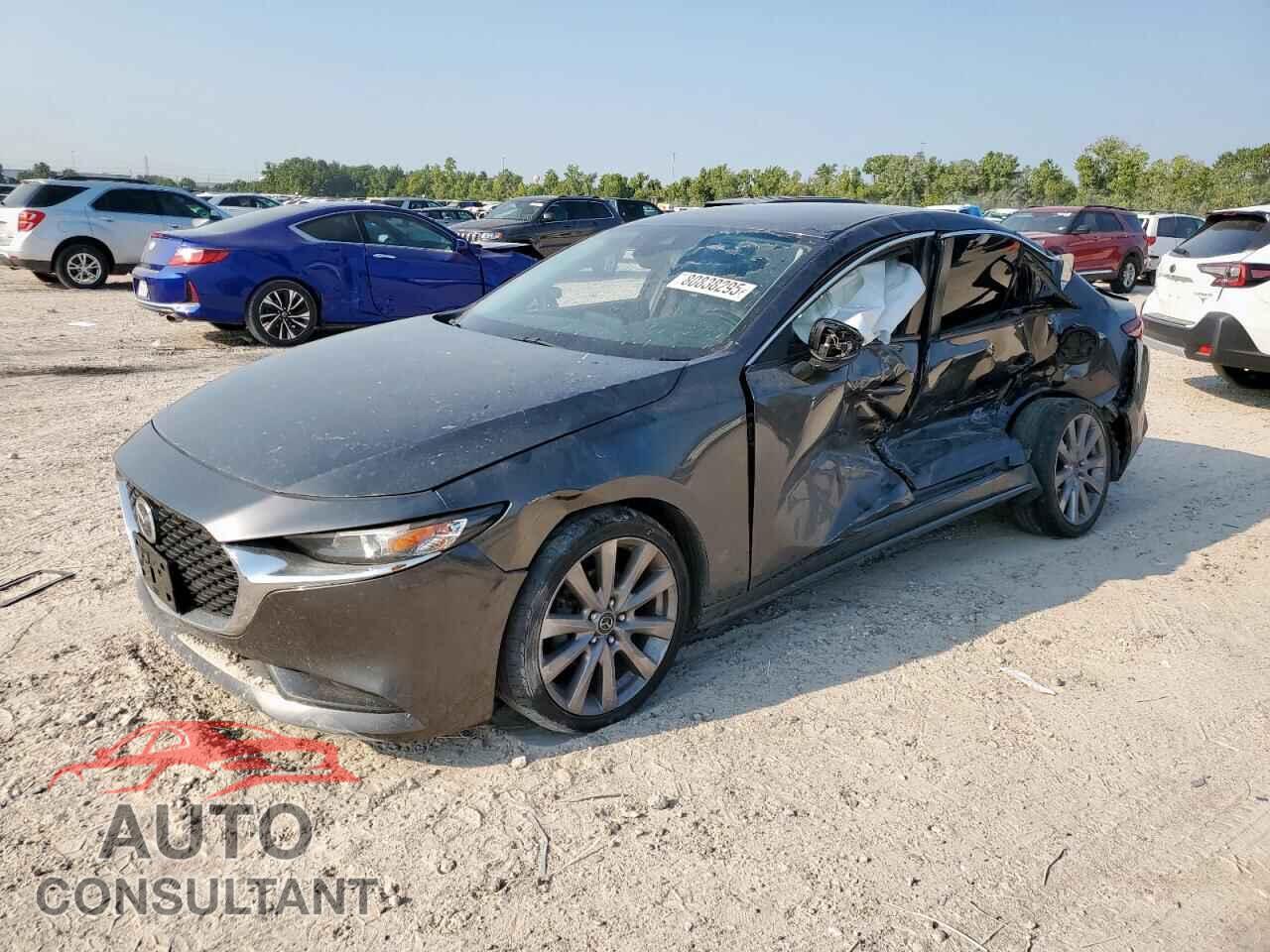 MAZDA 3 2019 - JM1BPACL9K1110106