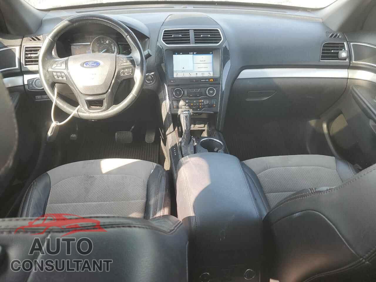 FORD EXPLORER 2017 - 1FM5K8D86HGC65132