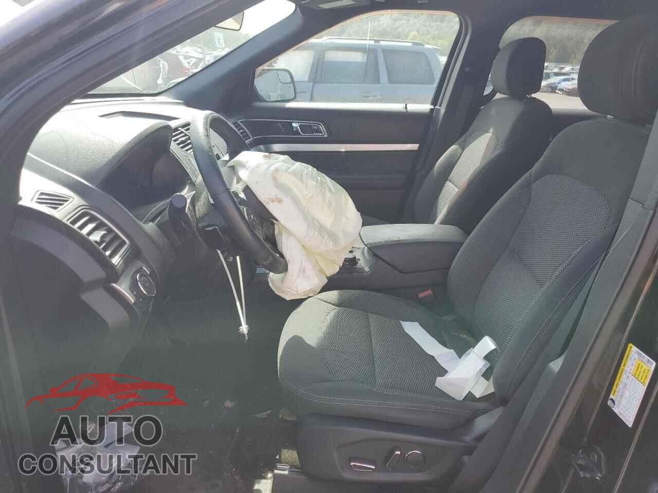 FORD EXPLORER 2017 - 1FM5K8D89HGE35130