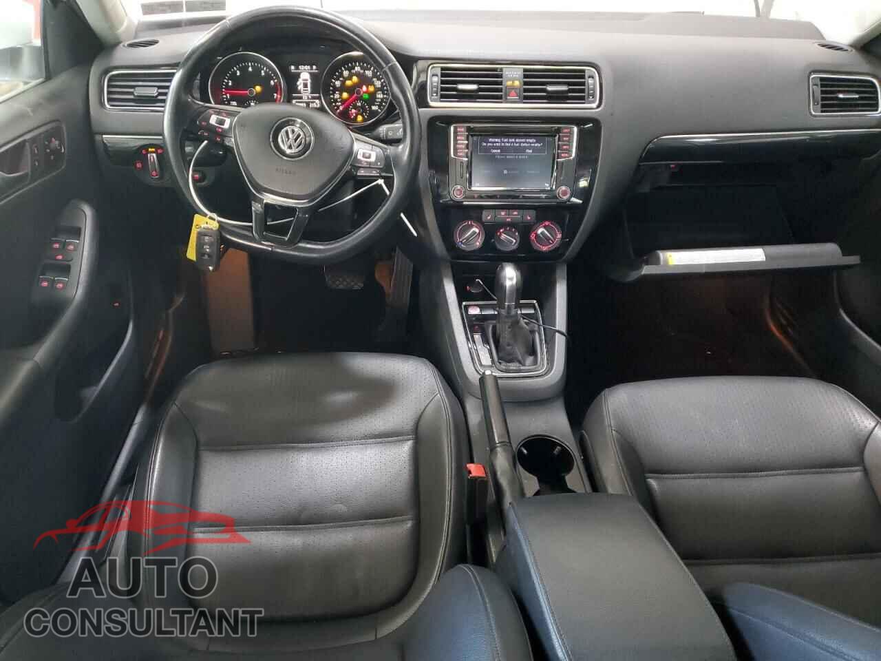 VOLKSWAGEN JETTA 2016 - 3VWL17AJ2GM391487