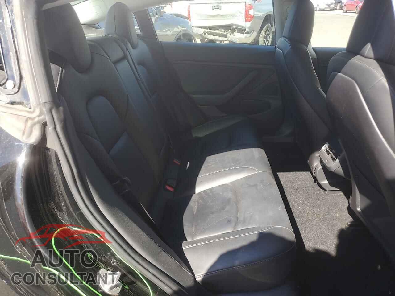 TESLA MODEL 3 2019 - 5YJ3E1EB7KF365245