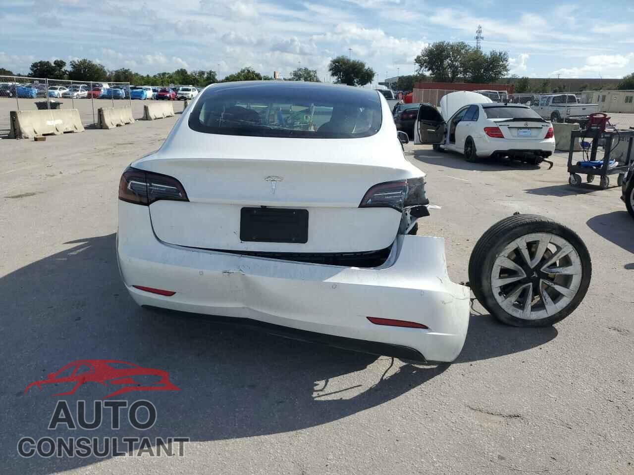 TESLA MODEL 3 2021 - 5YJ3E1EA4MF838500