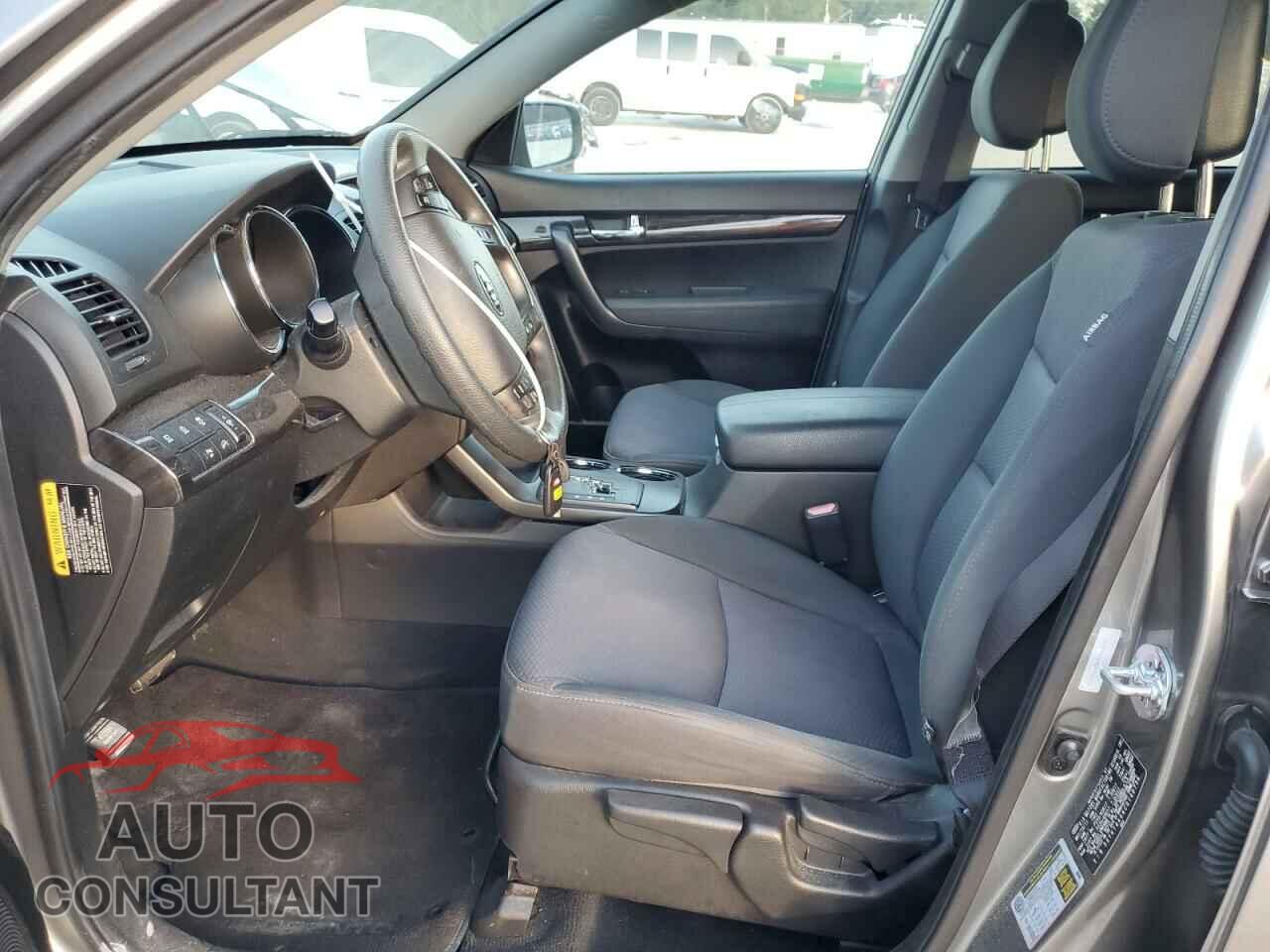 KIA SORENTO 2012 - 5XYKT4A64CG198736