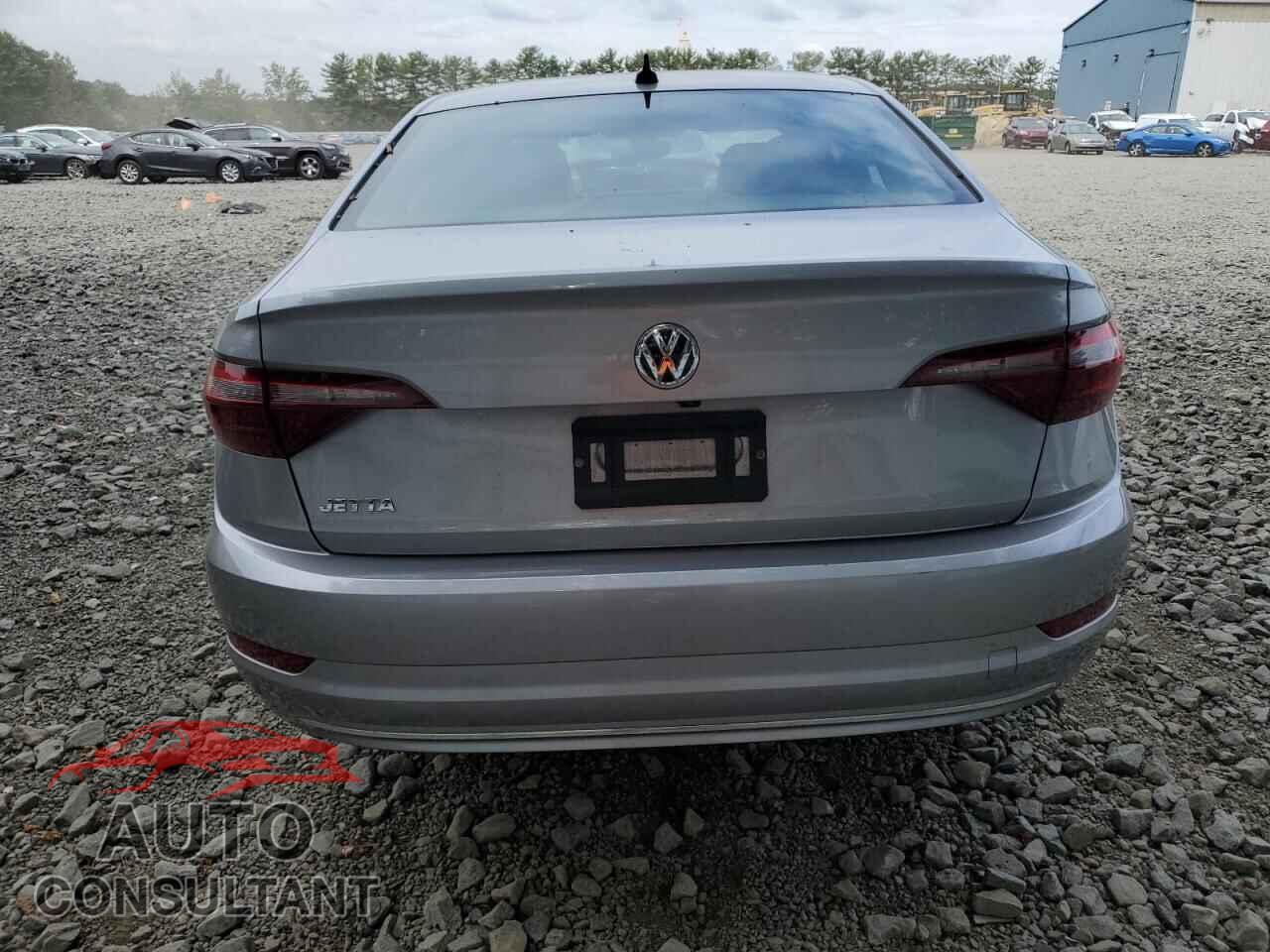 VOLKSWAGEN JETTA 2020 - 3VWEB7BU7LM024979