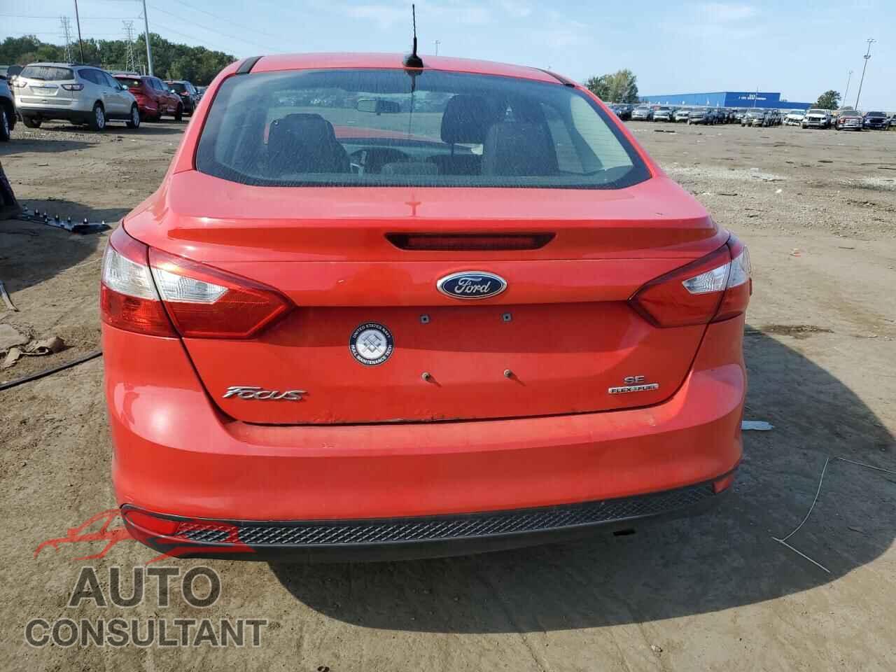 FORD FOCUS 2014 - 1FADP3F24EL178075