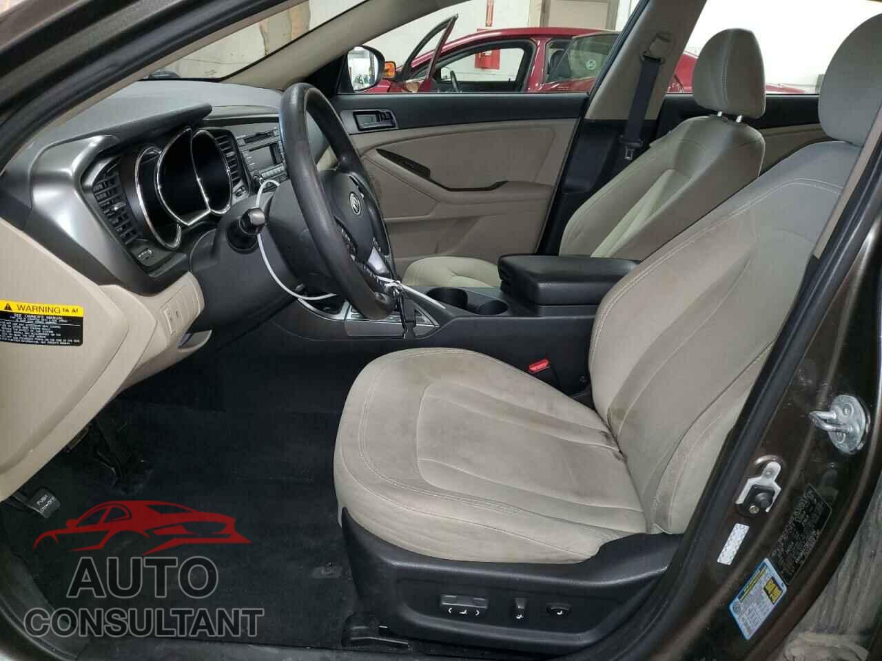 KIA OPTIMA 2011 - KNAGM4A73B5168286