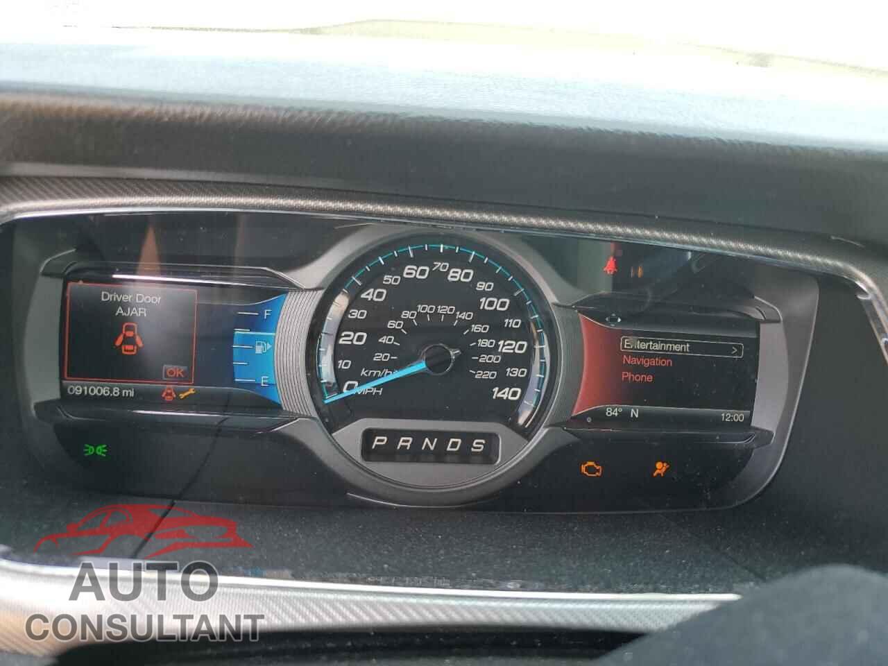 FORD TAURUS 2017 - 1FAHP2KTXHG119684