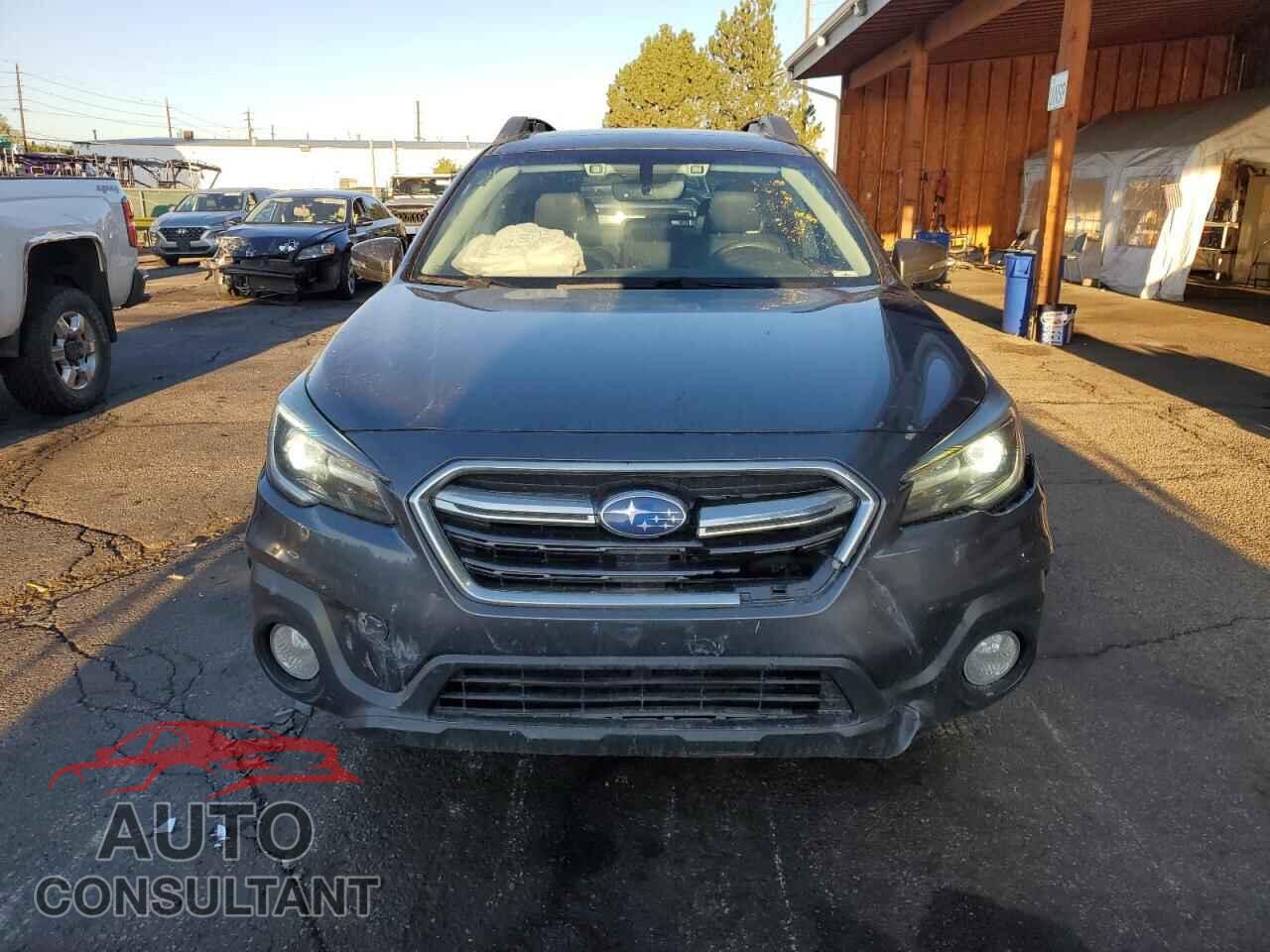 SUBARU OUTBACK 2018 - 4S4BSANC3J3296171