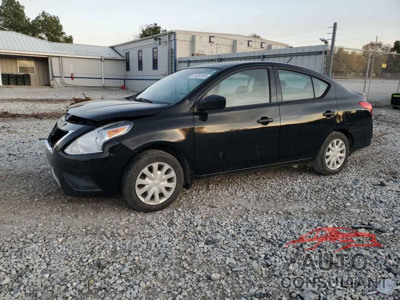 NISSAN VERSA 2018 - 3N1CN7AP3JL810054