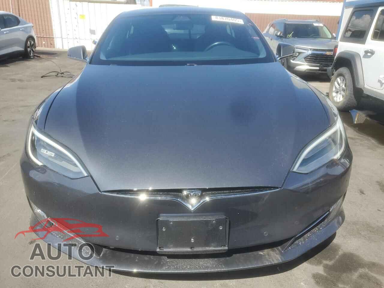 TESLA MODEL S 2018 - 5YJSA1E21JF285459